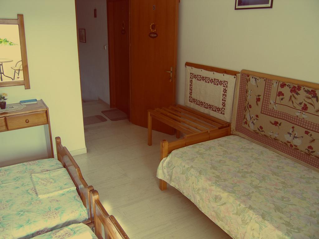 Haus Eva Apartment Palekastro Phòng bức ảnh