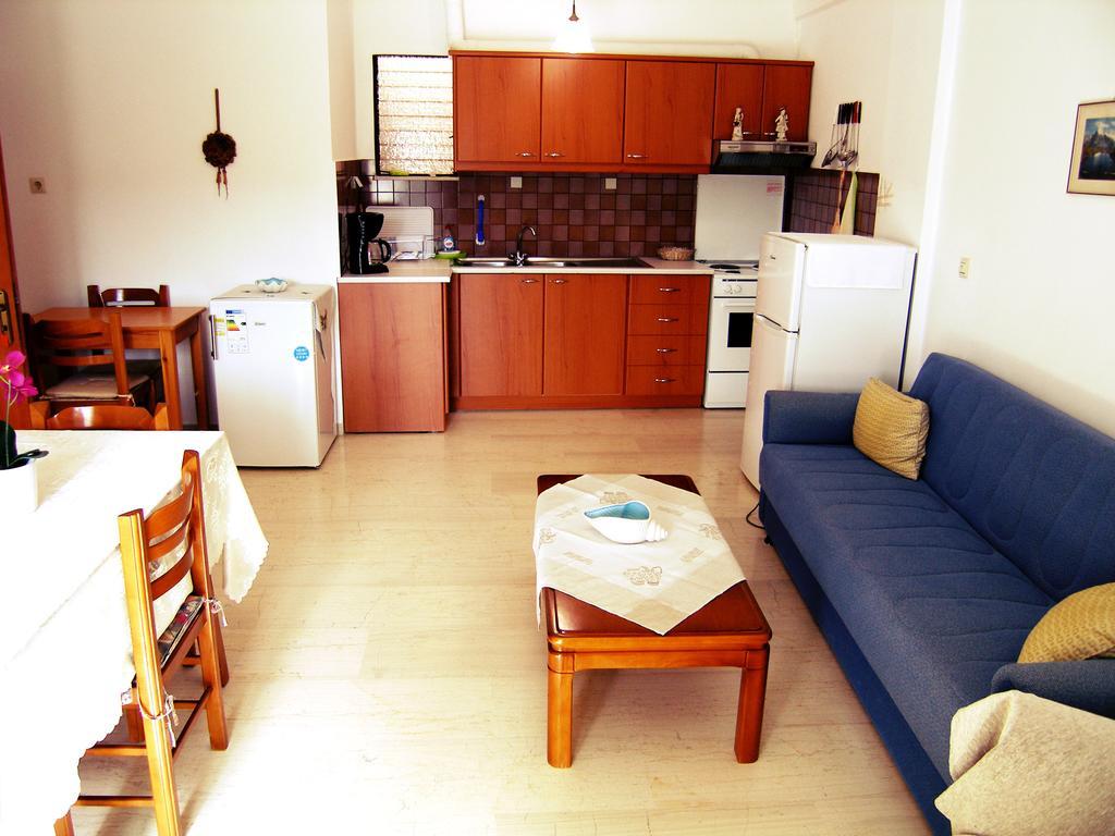 Haus Eva Apartment Palekastro Phòng bức ảnh